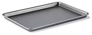 Calphalon (BW2018) Classic Bakeware 12-by-17-Inch Rectangular Nonstick Jelly Roll Pan